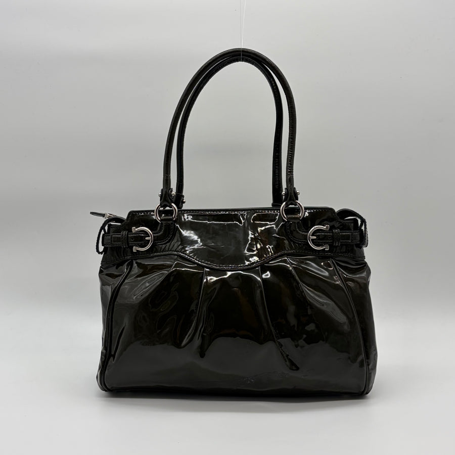 Salvatore Ferragamo Gancini Tote Lackleder Dunkelolive – vintage designer handbag