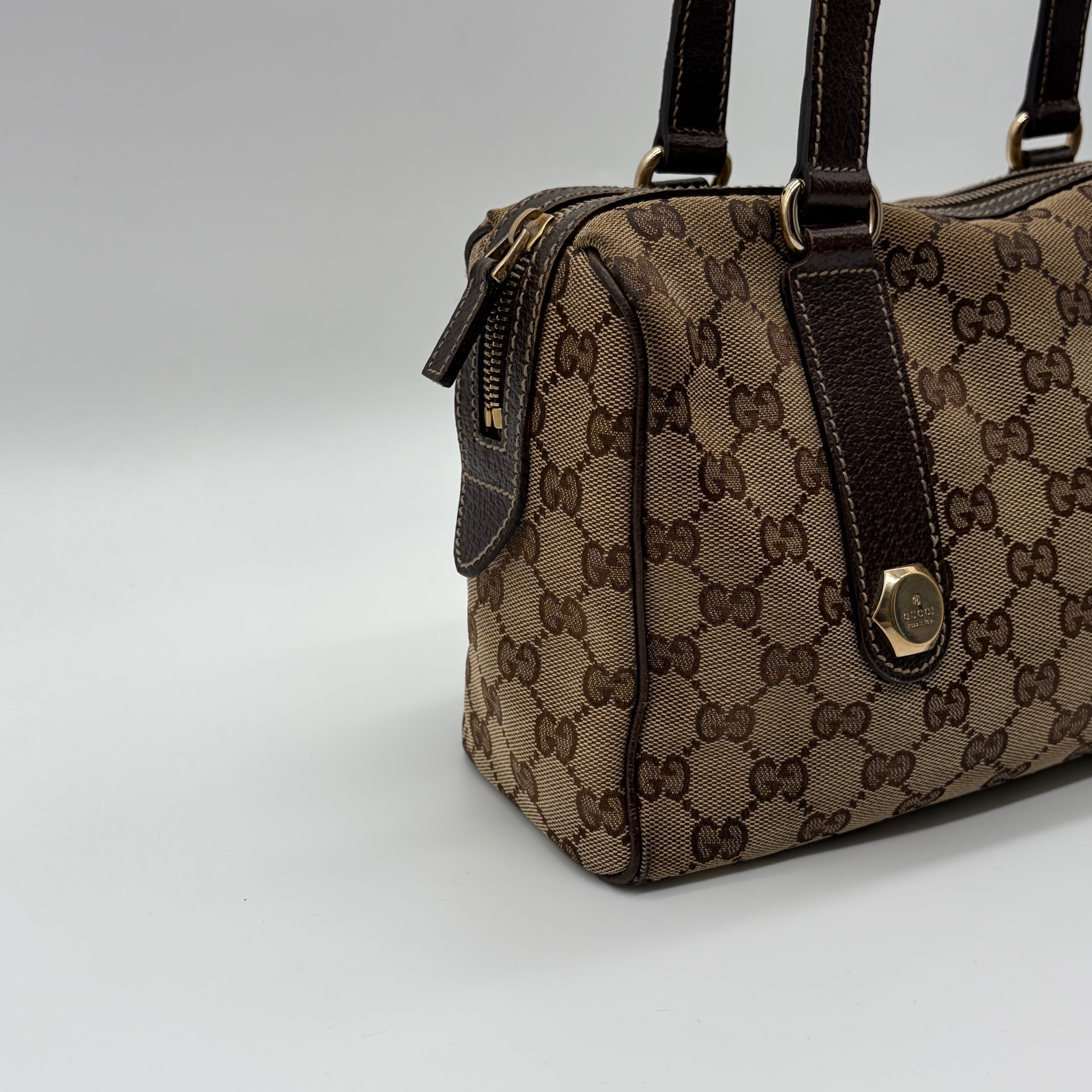 Gucci Charmy Boston Bag GG Canvas Beige/Ebony – Vintage