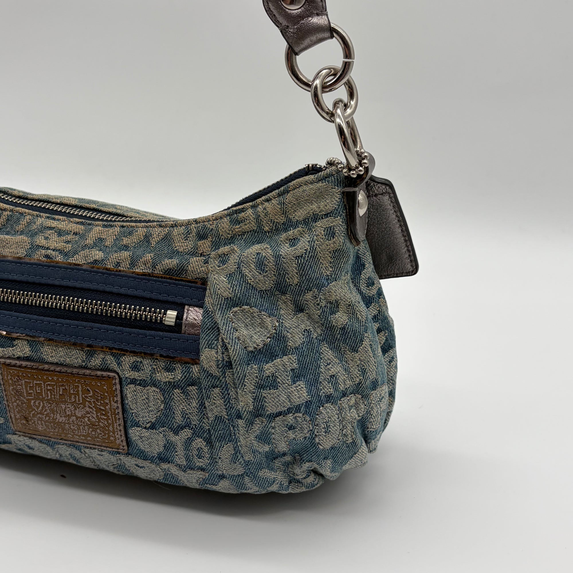 Coach Poppy Denim Graffiti Hobo – Y2K Vintage – detail view 2