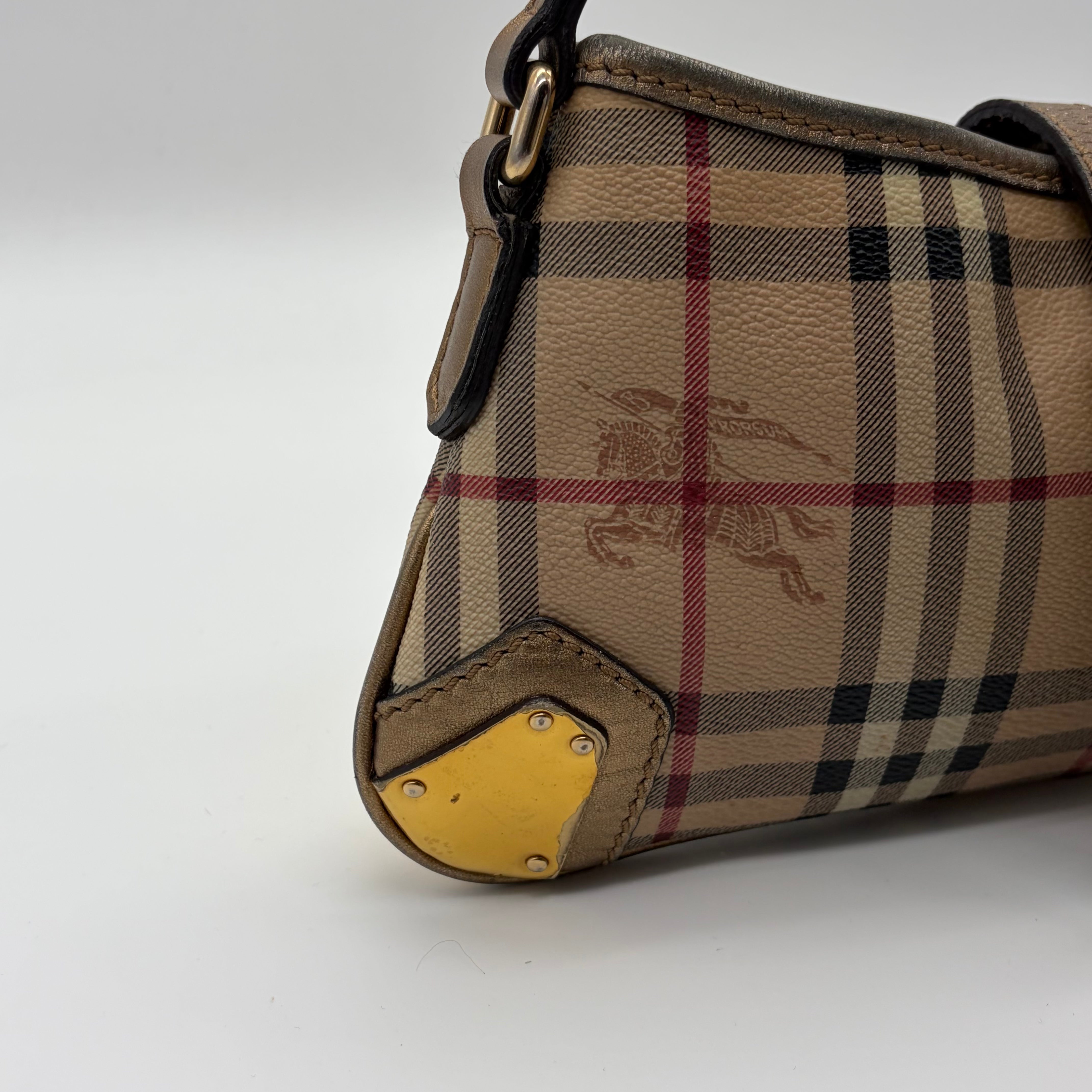Burberry Haymarket Check Shoulder Bag Bronze – Vintage