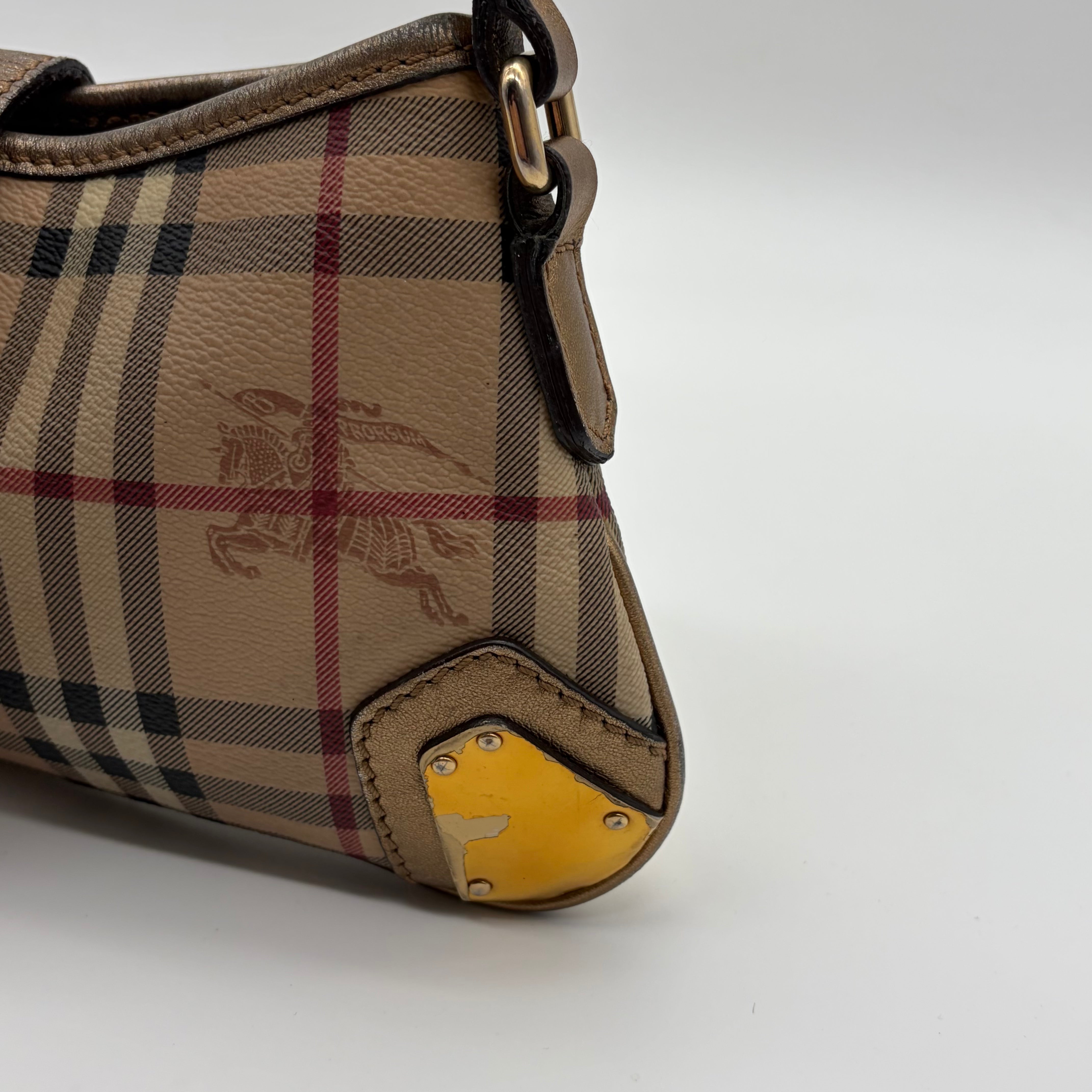 Burberry Haymarket Check Shoulder Bag Bronze – Vintage