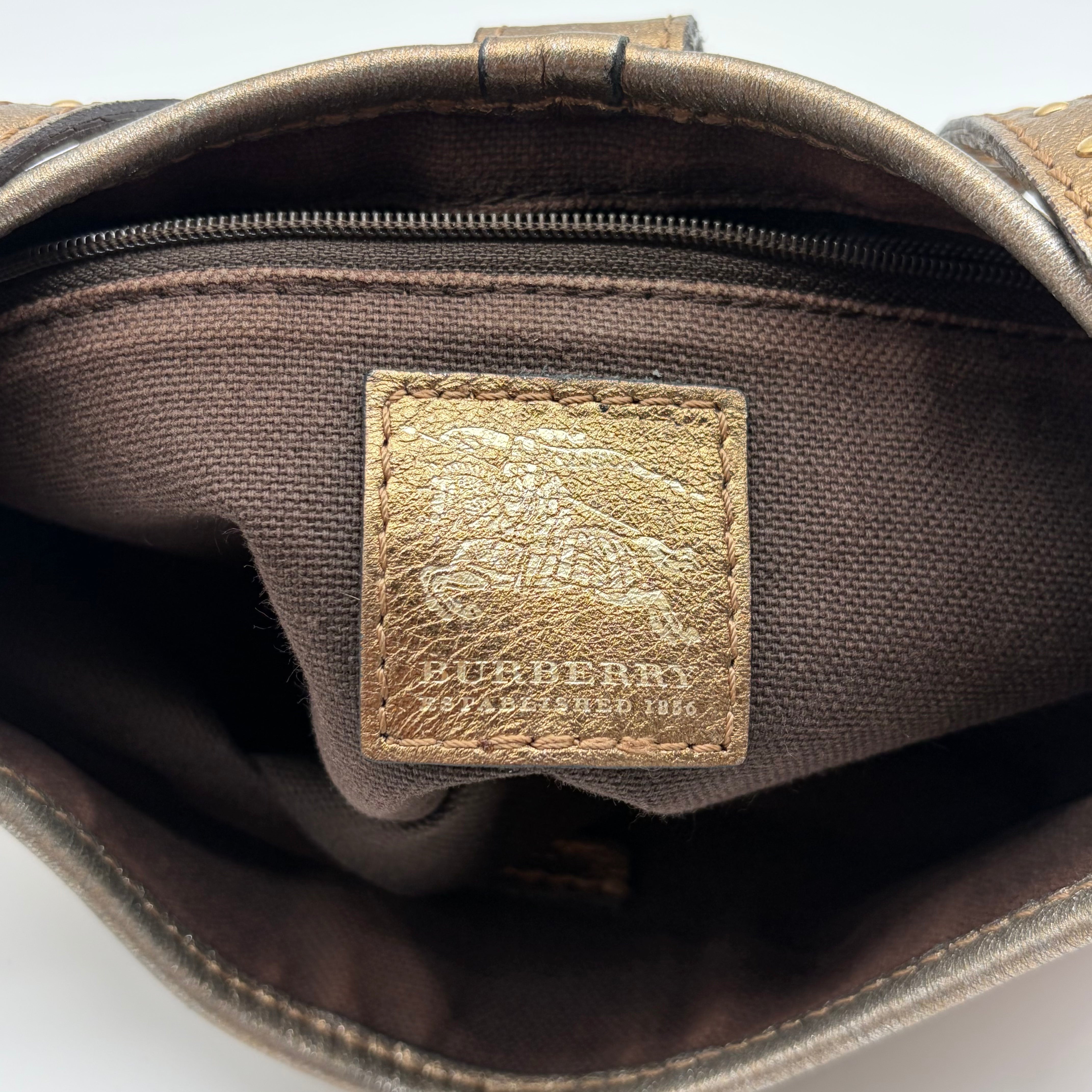 Burberry Haymarket Check Shoulder Bag Bronze – Vintage