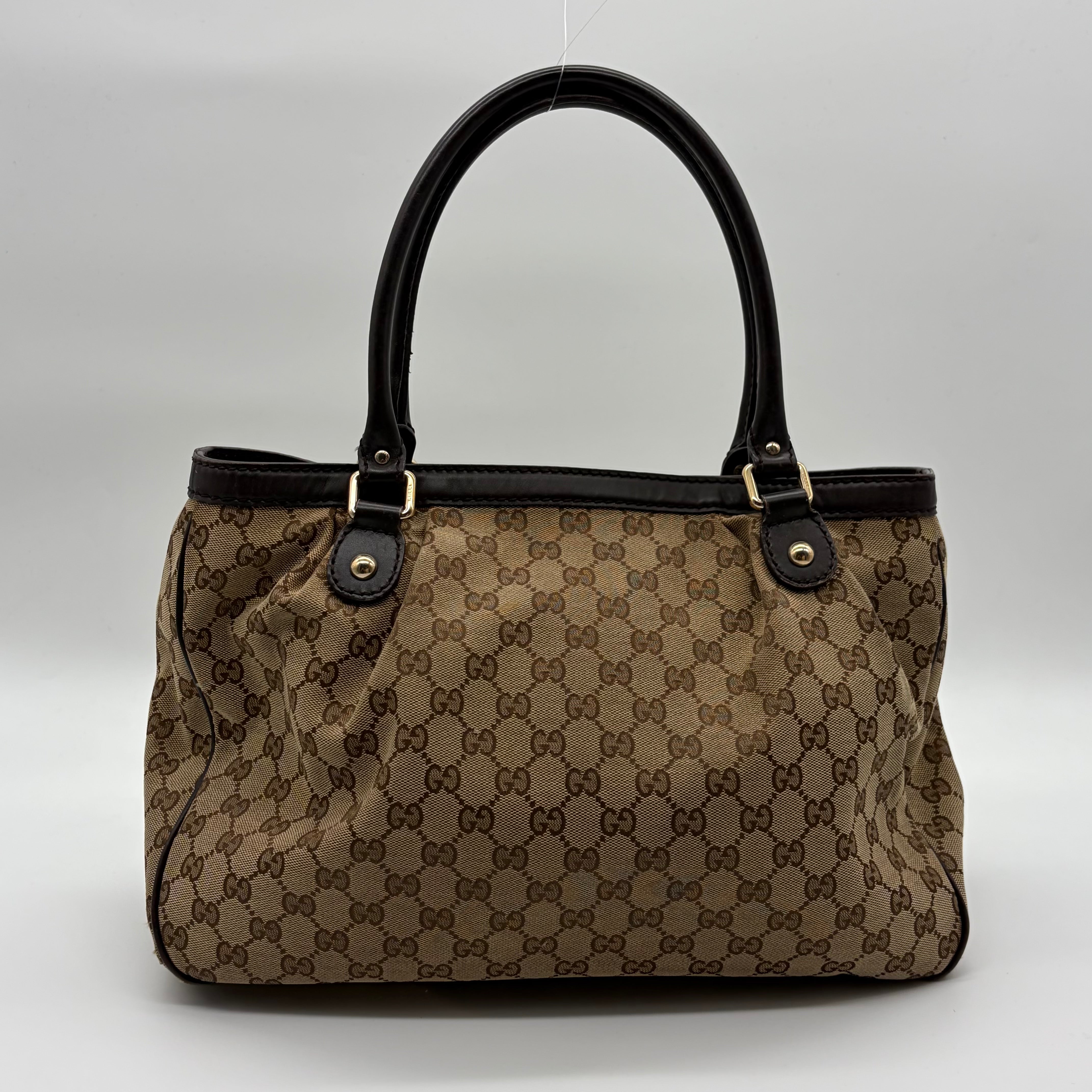 Gucci GG Canvas Tote mit Interlocking G Charm – Vintage