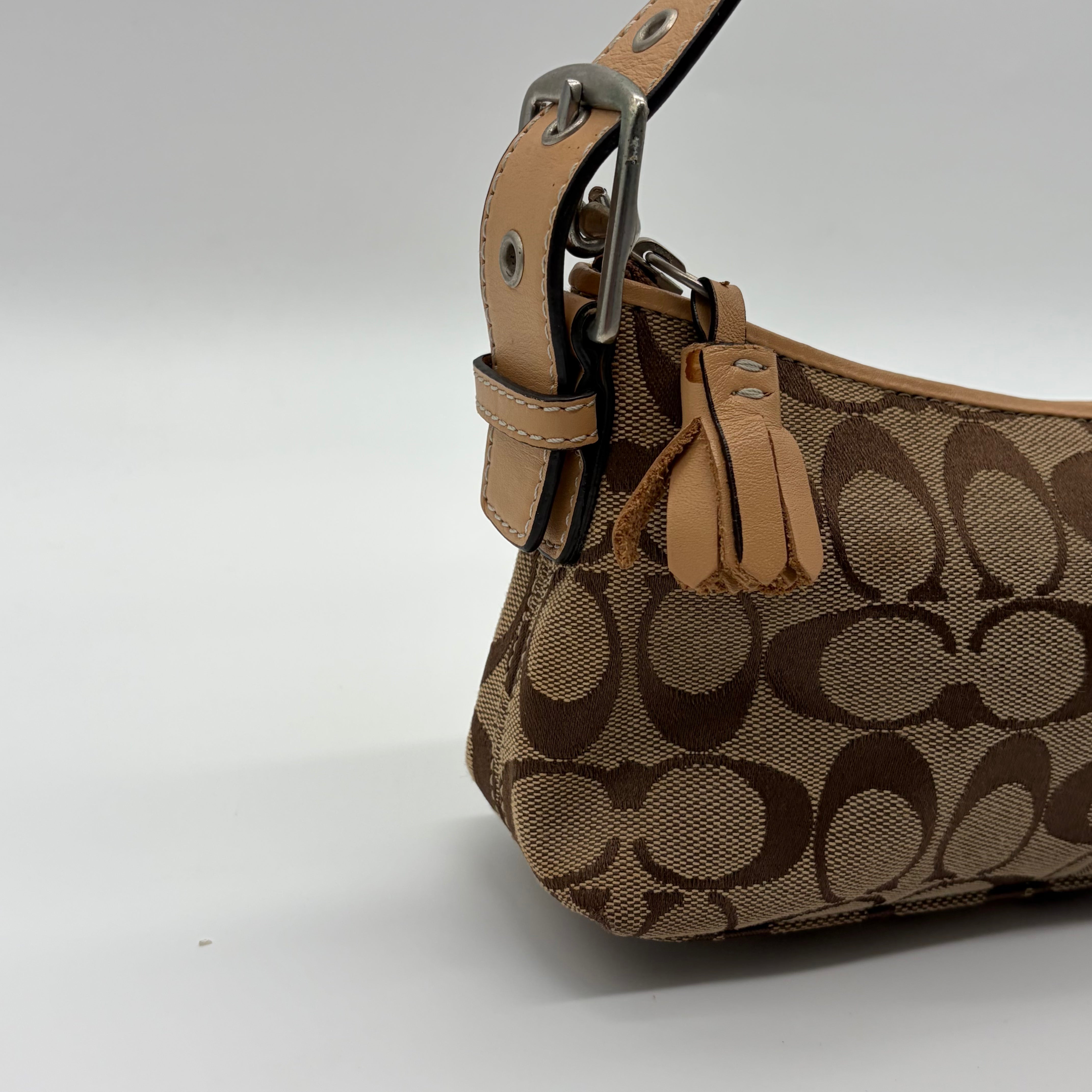 Coach Signature Monogram Shoulder Bag Beige Caramel – Vintage 2004