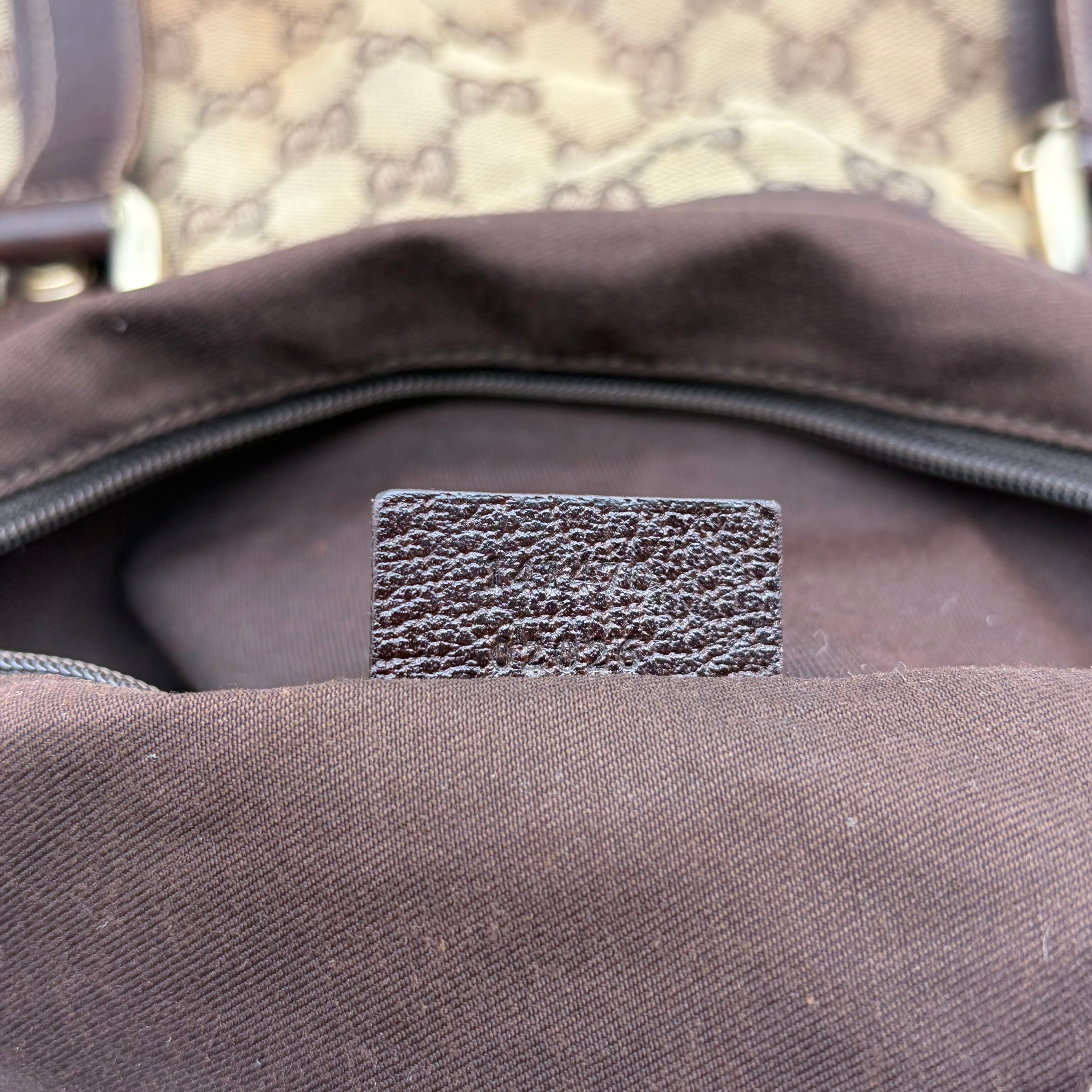 Gucci Abbey D-Ring Tote GG Canvas Beige/Ebony – Vintage