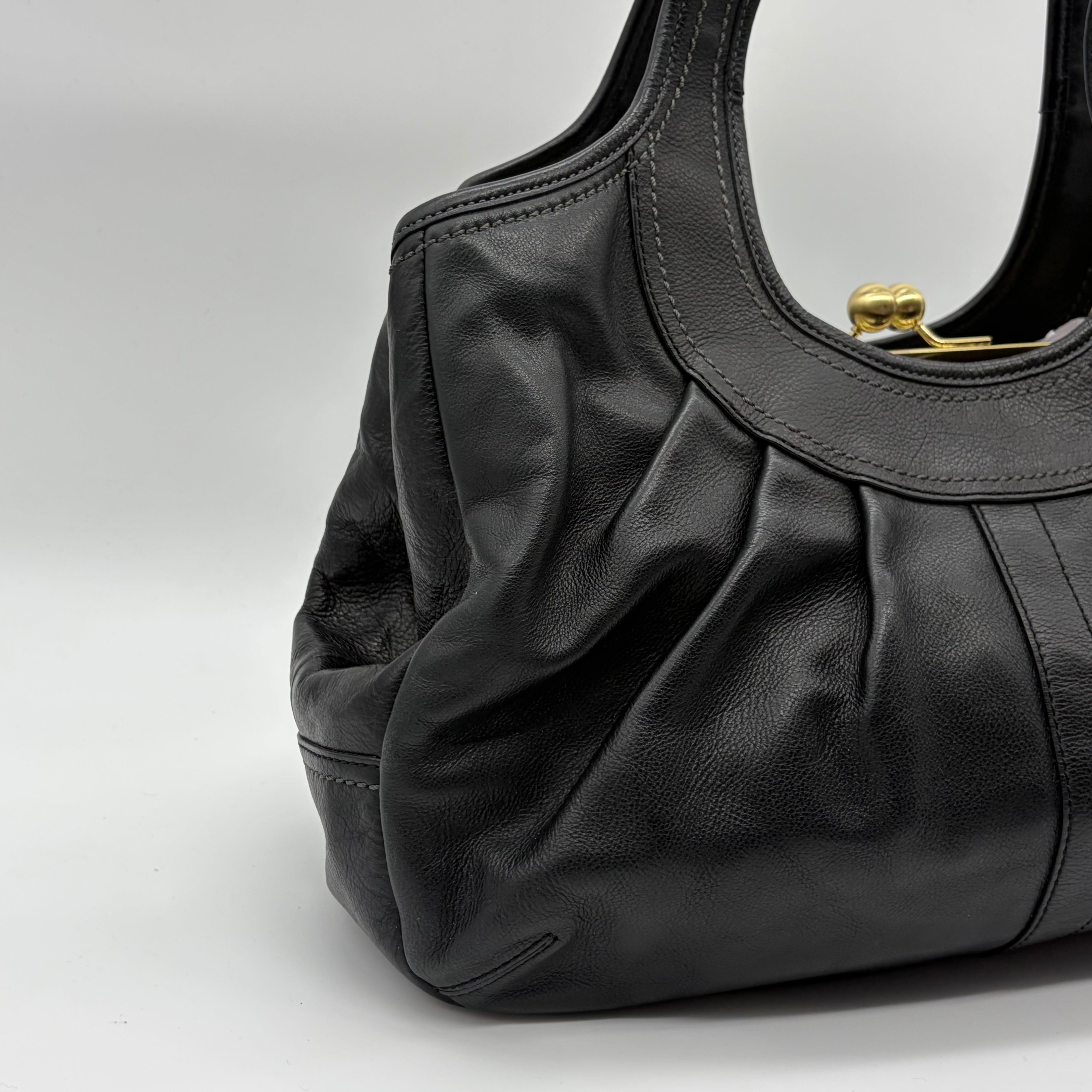 Coach Ergo Kisslock Hobo Schwarz Leder Vintage 2008 – Vintage