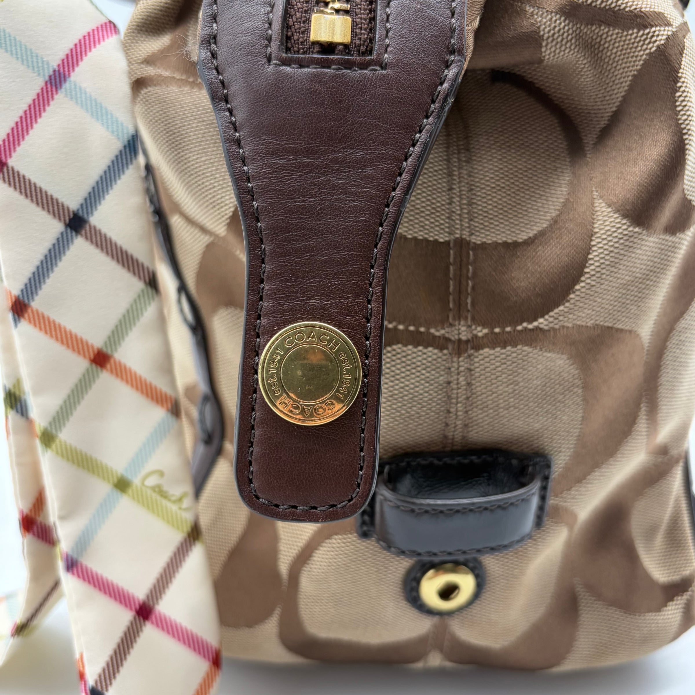 Coach Ashley Signature Sateen Satchel Khaki/Mahagoni – detail view 6