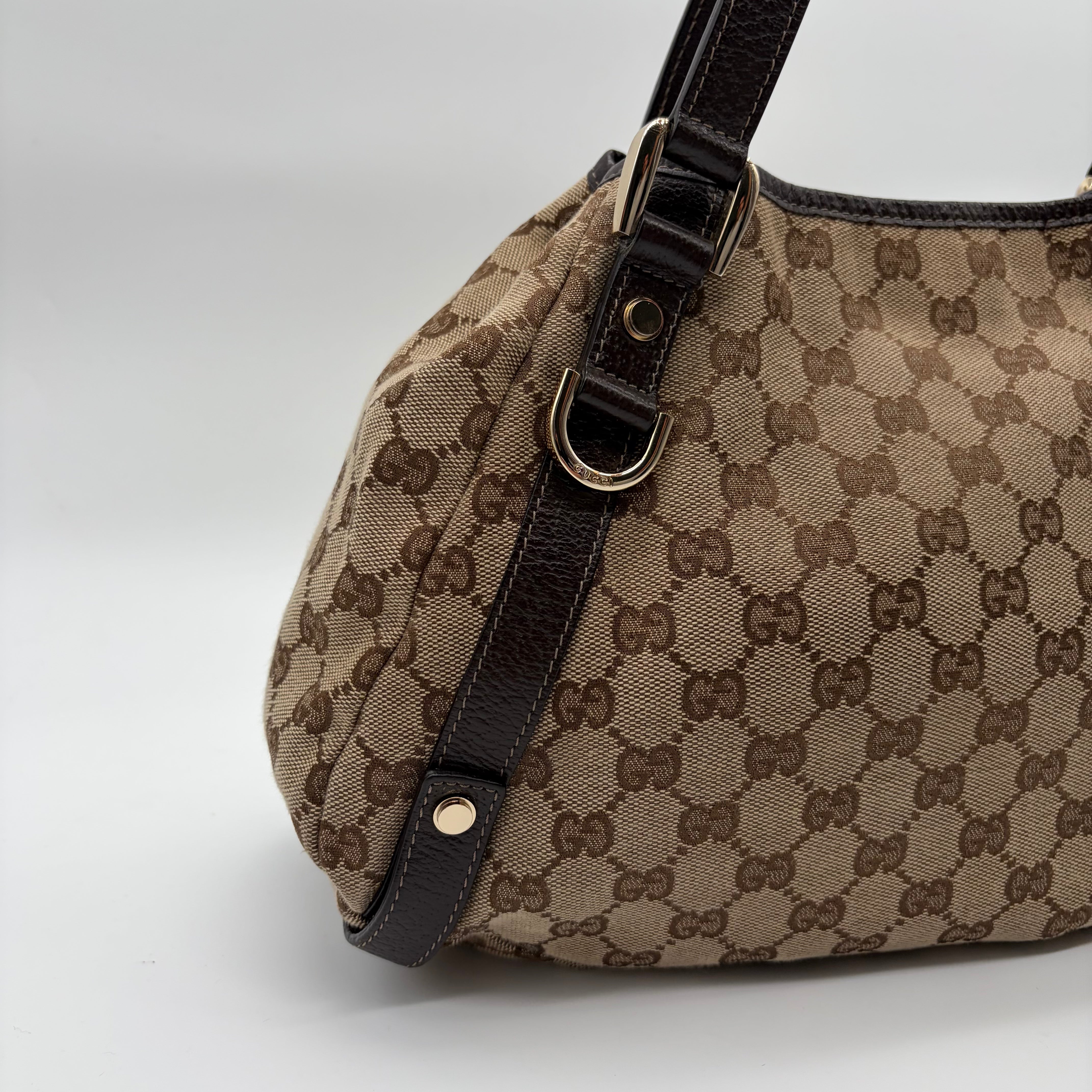 Gucci Abbey D-Ring Hobo GG Canvas Braun Gold Hardware – Vintage