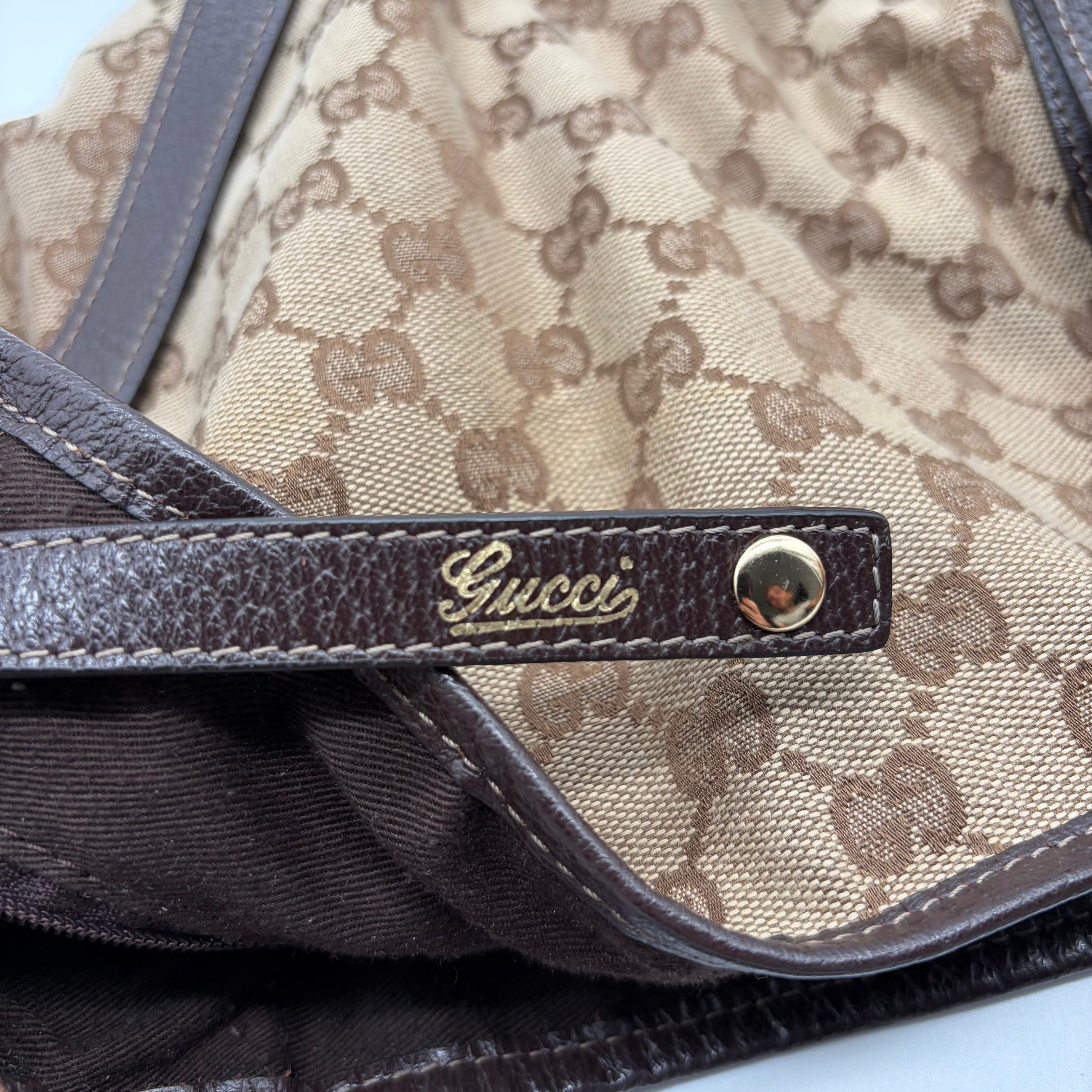 Gucci Abbey D-Ring Hobo GG Canvas Braun Gold Hardware – Vintage