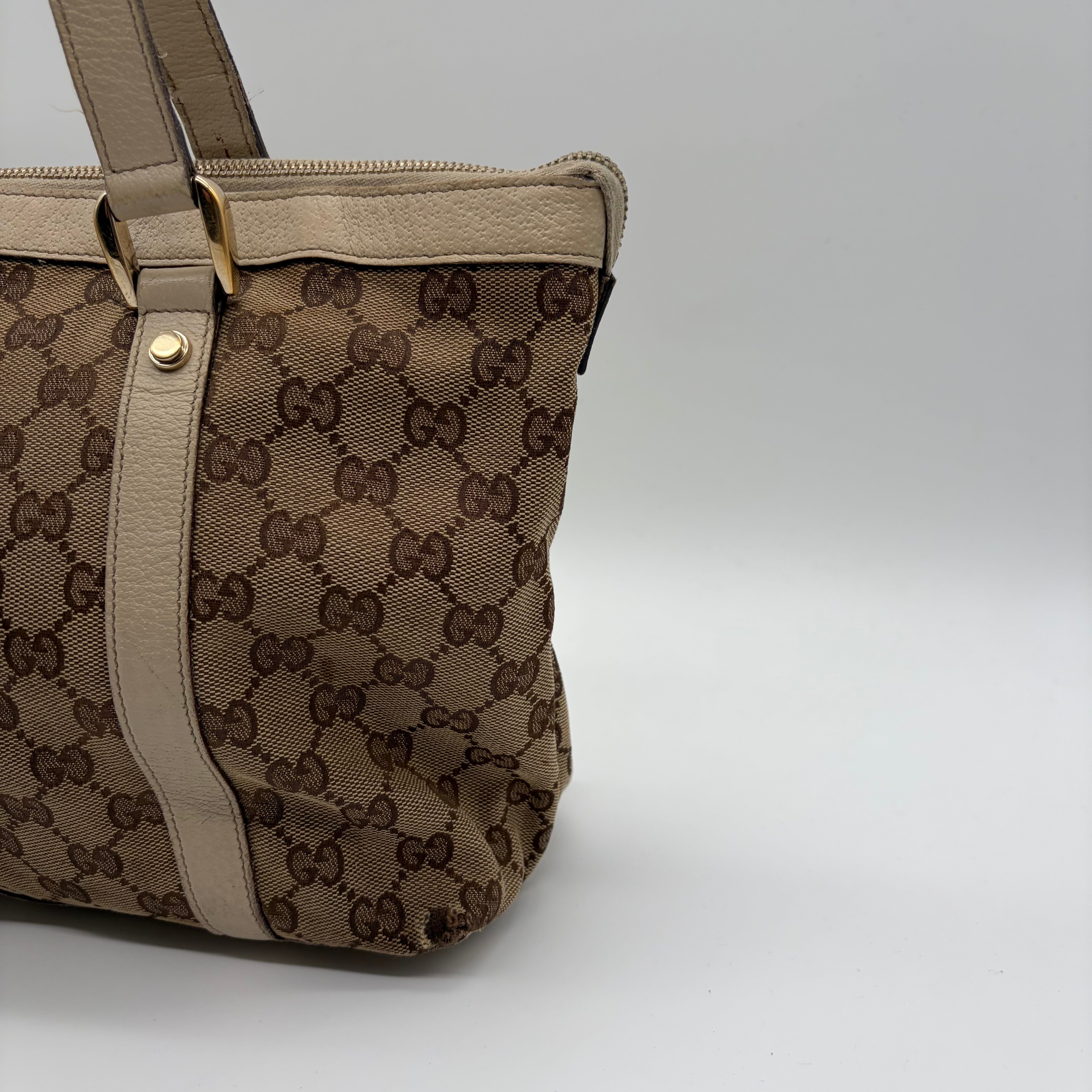Gucci Abbey D-Ring Tote GG Canvas Ivory Gold Hardware – Vintage