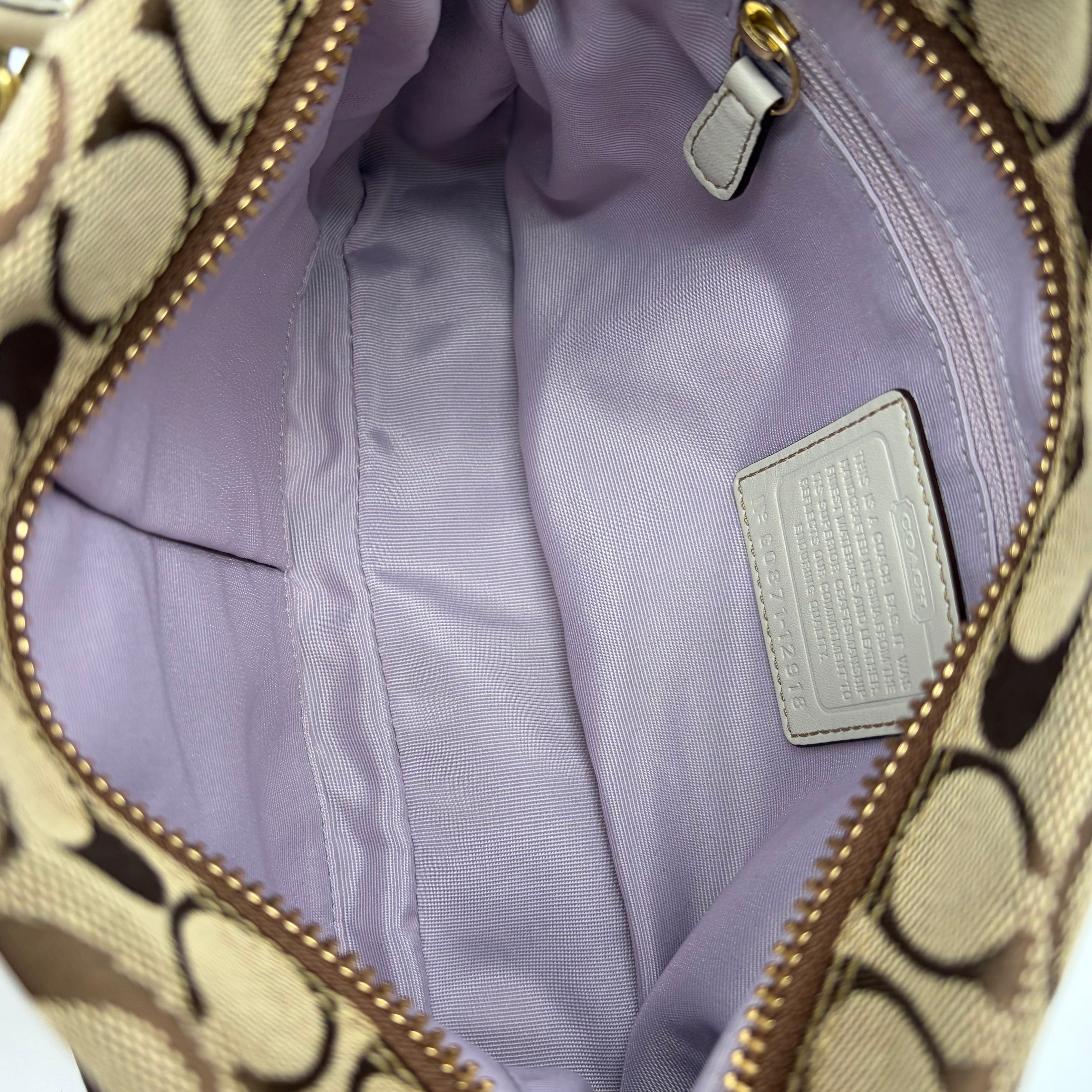 Coach Poppy Signature Baguette Khaki Cream Vintage 2010 – Vintage